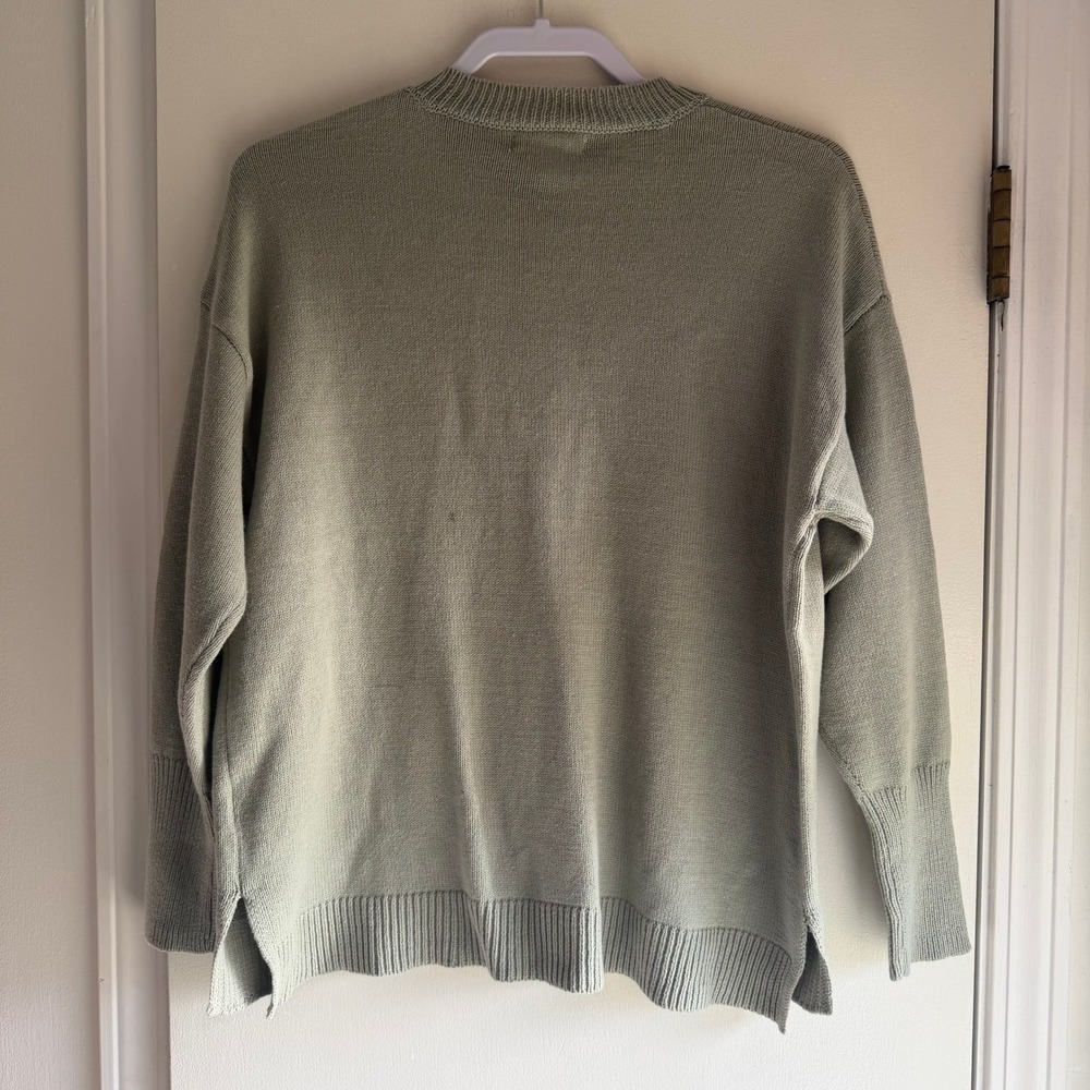 Sincerely Jules Be Kind Crewneck Sweater Light Green Knit Pullover Medium - Picture 7 of 9